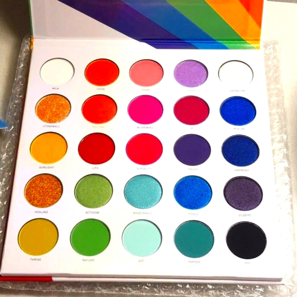 Morphe Live in Color Eyeshadow Palette